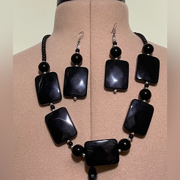 Vintage Jewelry - 80s black beaded squares necklace & earring set